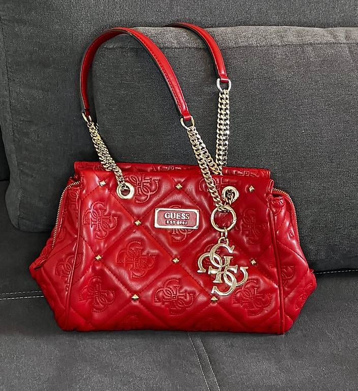 Taschen für Damen: Sac à main GUESS rouge – Gebraucht aus Echallens von fayetrahel