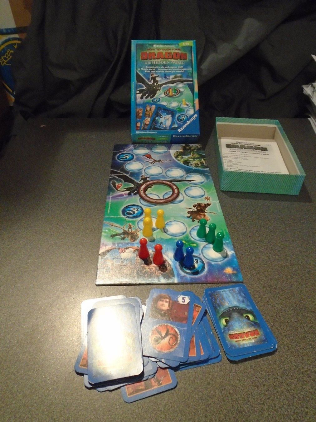 Ravensburger Spiele: Dragon The Hidden World, Ravensburger – Gebraucht aus Zürich von abraxas1291 1