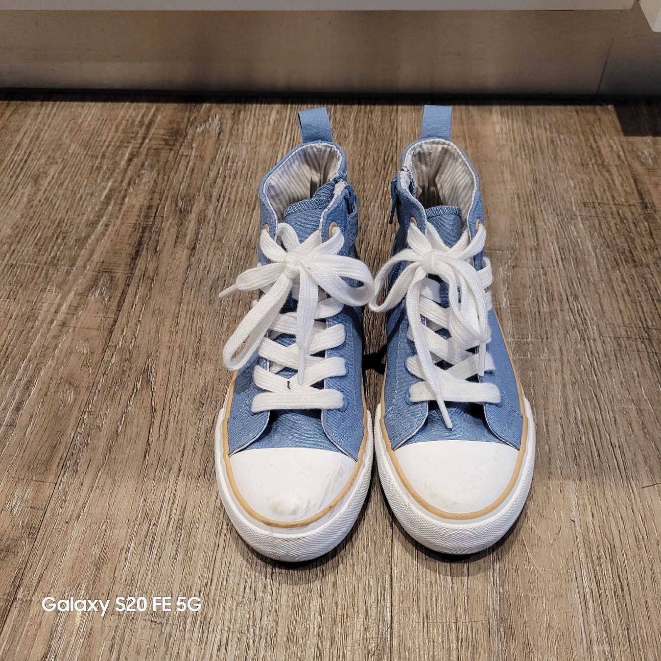 Scarpe per ragazzi: Kinderschuhe Jungen 32 – Usato da Niederbuchsiten venduto da klengyel