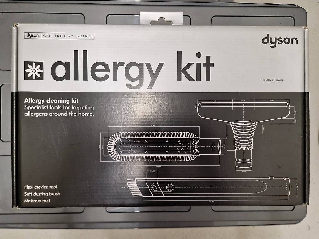 Dyson Aspirapolveri & Accessori: Dyson Allergy Kit – Usato da Effretikon venduto da risli88