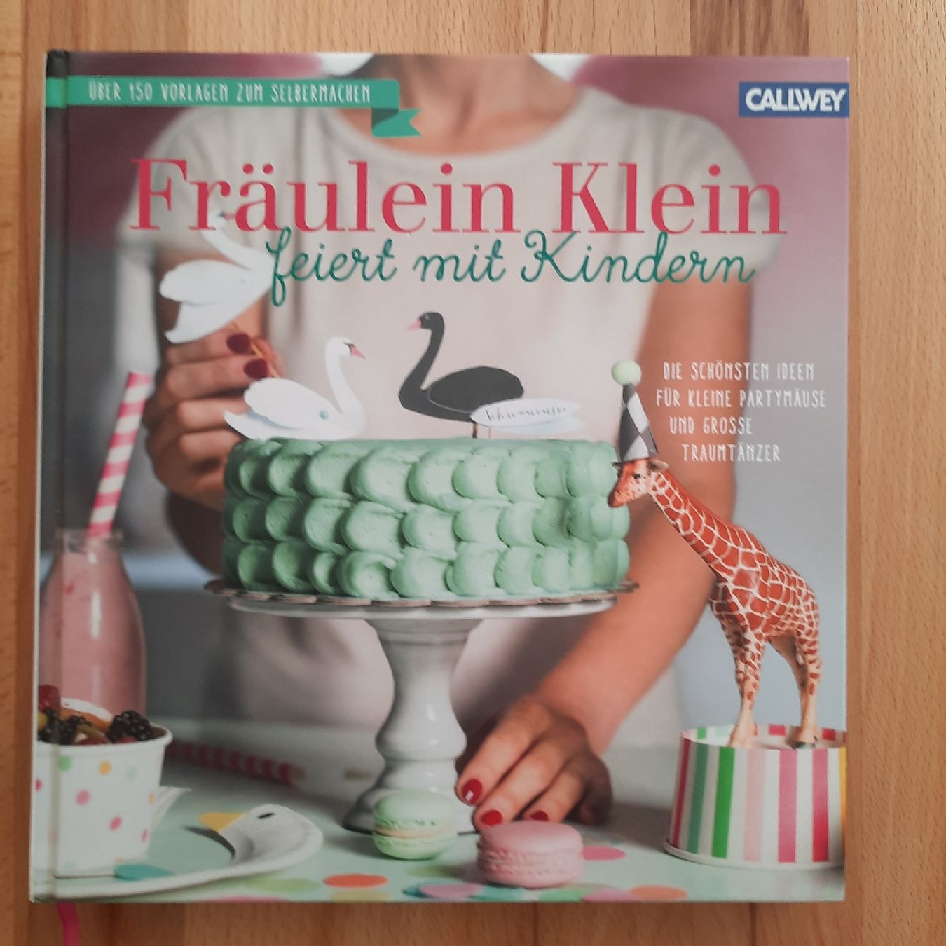 Bücher: Fräulein Klein feiert mit Kindern Buch neu – Neu und originalverpackt aus olten von Laterne50