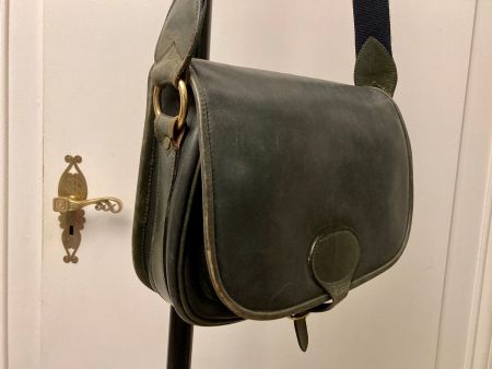 Sac gibecière en cuir,  W & H GIDDEN, ‘70