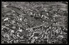 AK Solothurn, Ortsansicht mit Fluss, Brücken und Altstadt, F