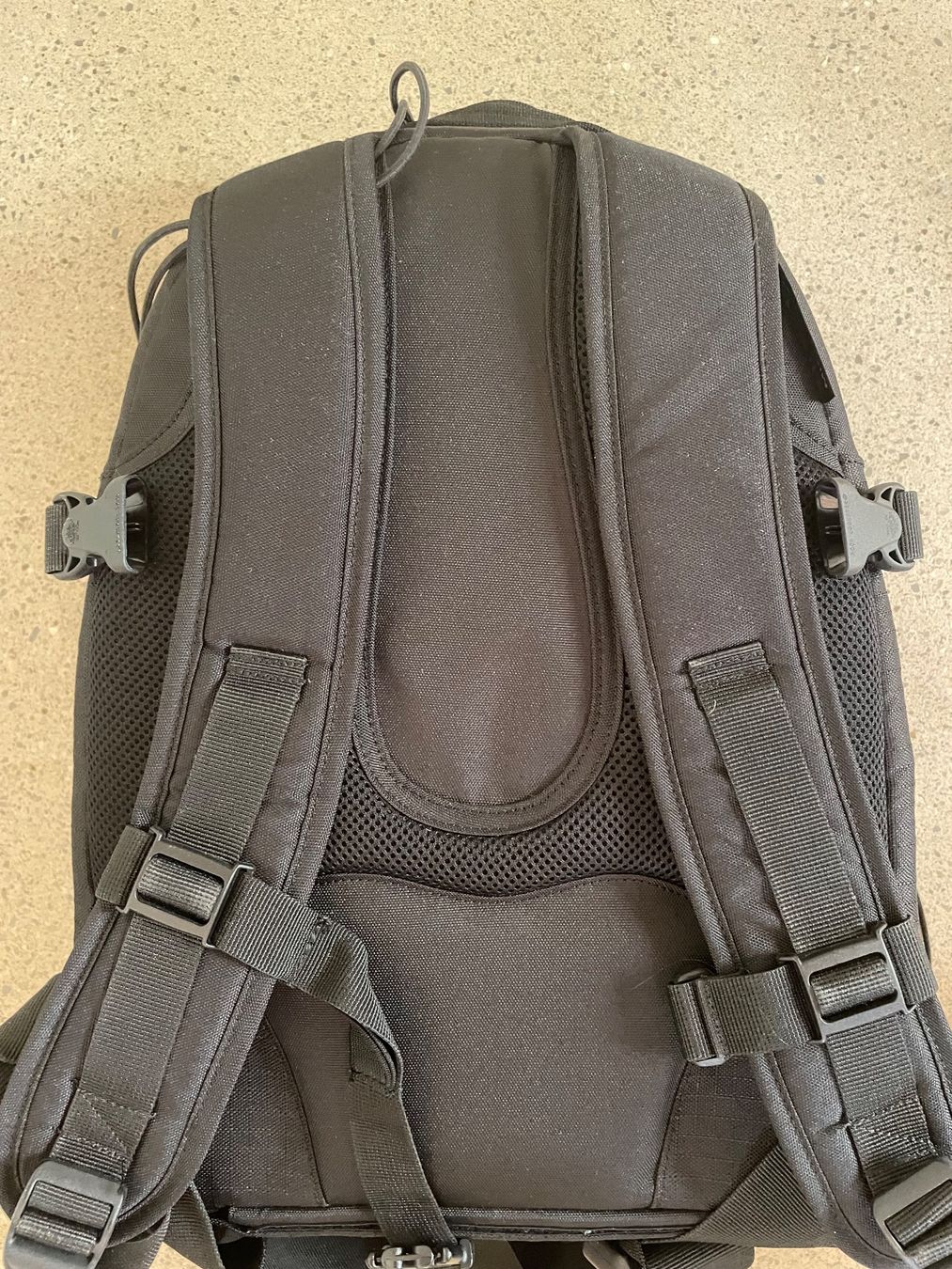 Lowepro Sacs à dos: Lowepro Fotorucksack - schwarz – D'occasion à Zürich par LodgE-21 4
