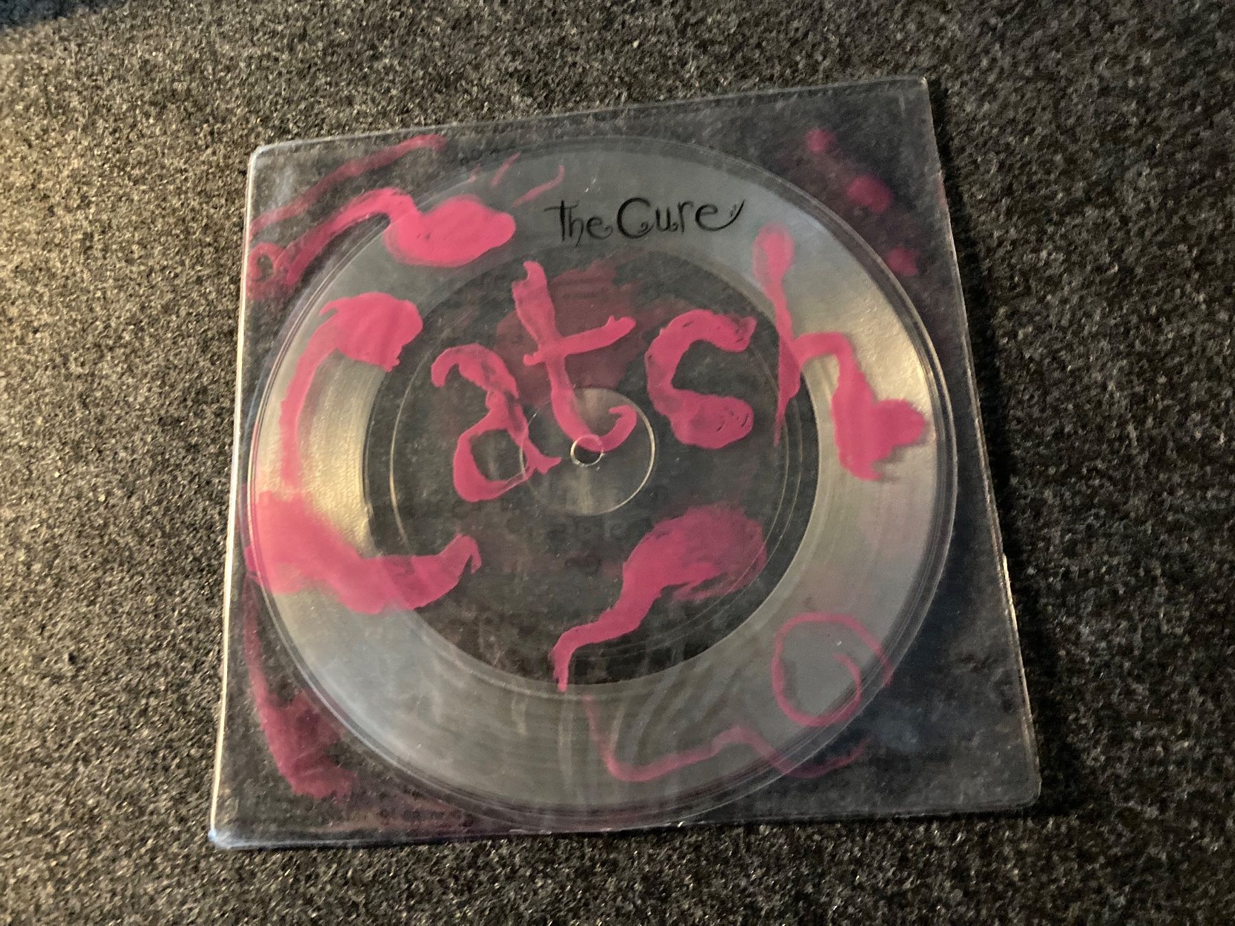 Dischi in vinile: The Cure - Catch – Usato da Fribourg venduto da Karushi