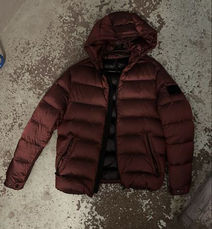 GAZZARRINI Rote Daunenjacke