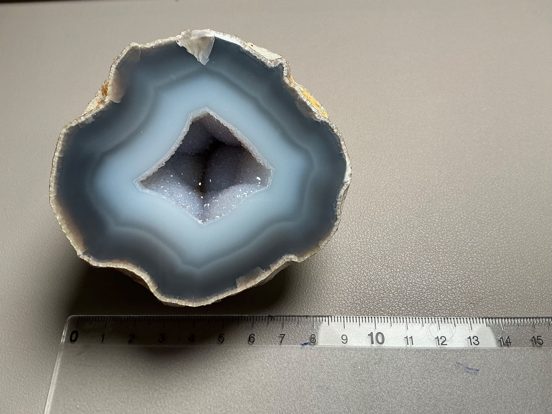Minerali & Pietre curative: Achat-Geode/Géode d’agate – Usato da St-Prex venduto da Columbiajim