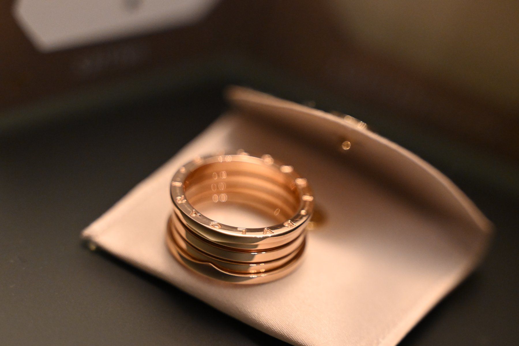 Bulgari Ringe: Original BVLGARI B.zero1 Ring Roségold 750 Gr. 54 – Gebraucht aus Sursee von LuzernSelect