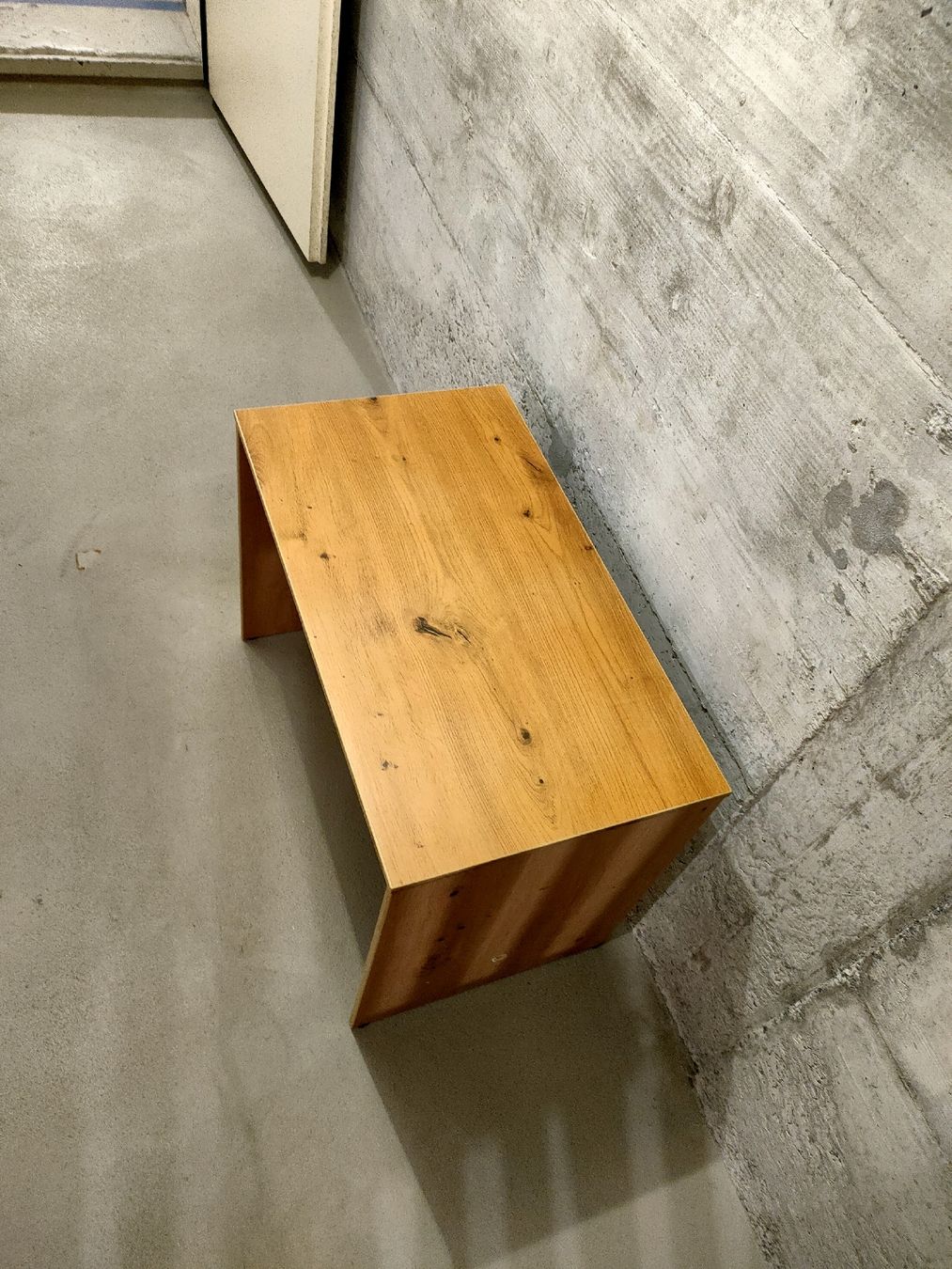 Tische: !!AB 1 CHF!! Holztisch, hellbraun – Gebraucht aus Oberwil b. Zug von PaF_592 3