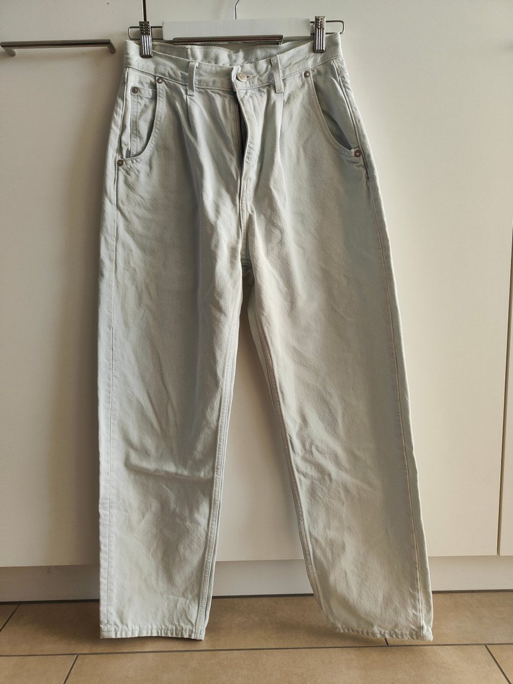 Weekday Jeans: Weekday Jeans - Grösse 25 – Nuovo (secondo la descrizione) da Rickenbach b. Wil venduto da VeryLovelyThings