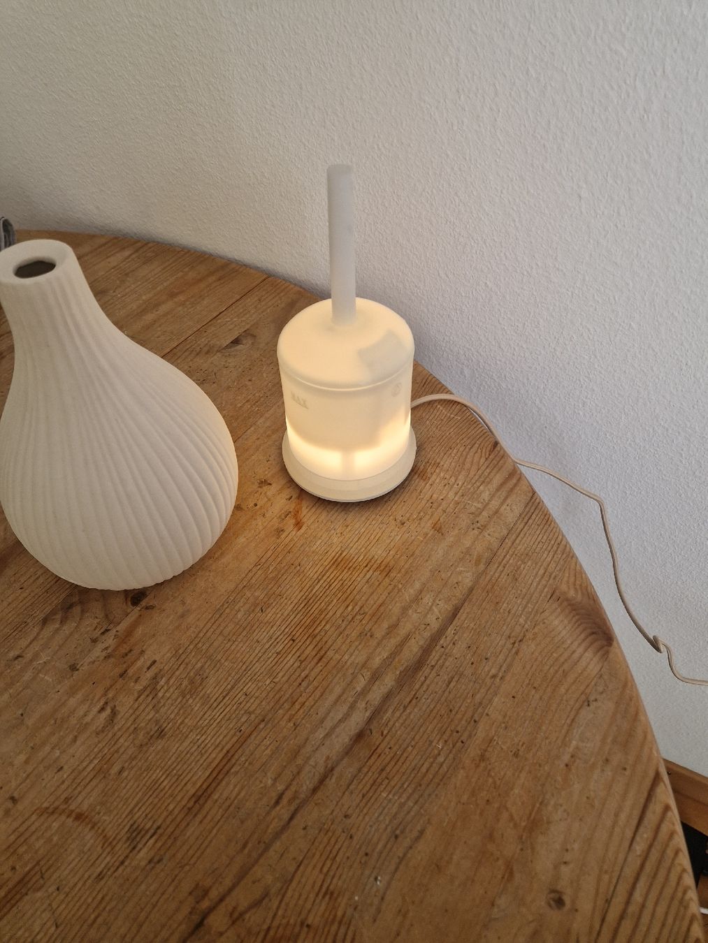 Ipuro Diffusori di oli essenziali:  ipuro Air Sonic Aroma Diffusor, vase beige  – Usato da St. Gallen venduto da Sayuri 4