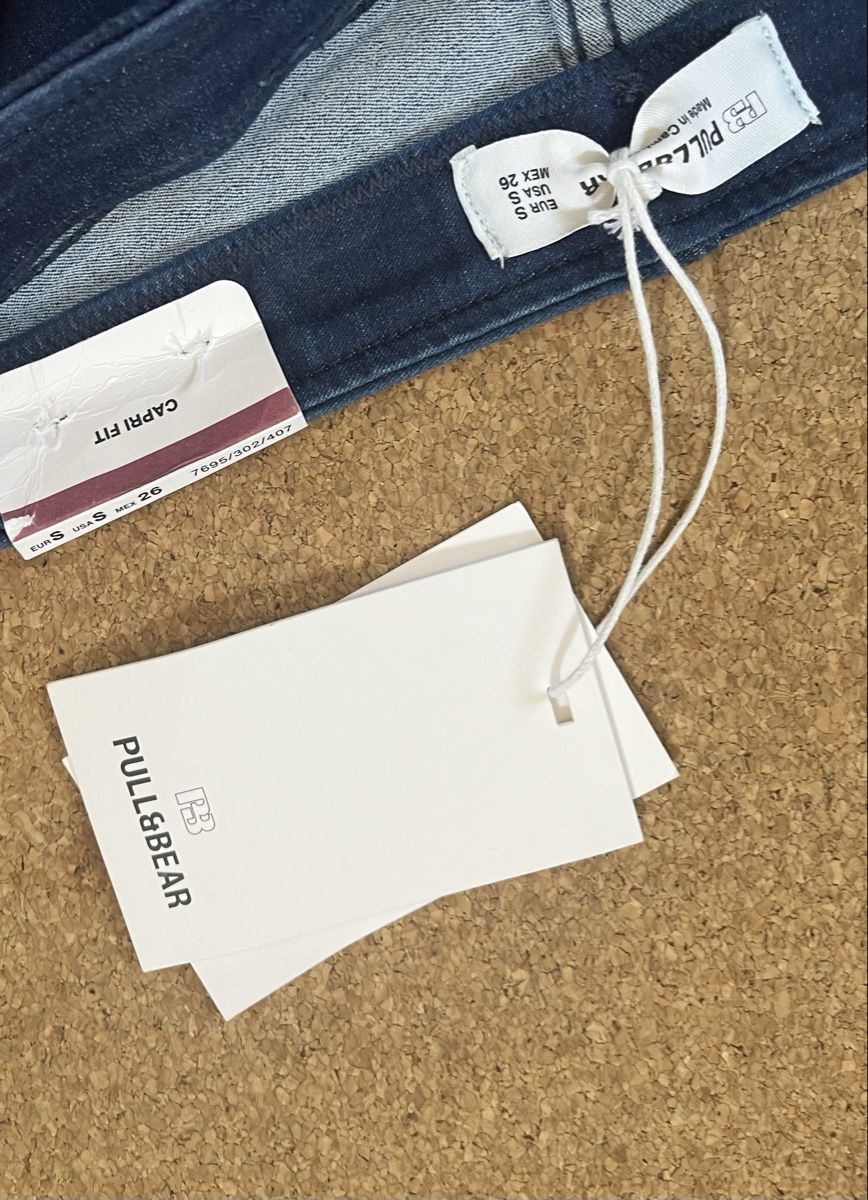 Pull&Bear Jeans: Pull&Bear Capri Jeans Gr. 34 (26) dunkelblau neu – Nuovo (secondo la descrizione) da Zuchwil venduto da MLV92 4