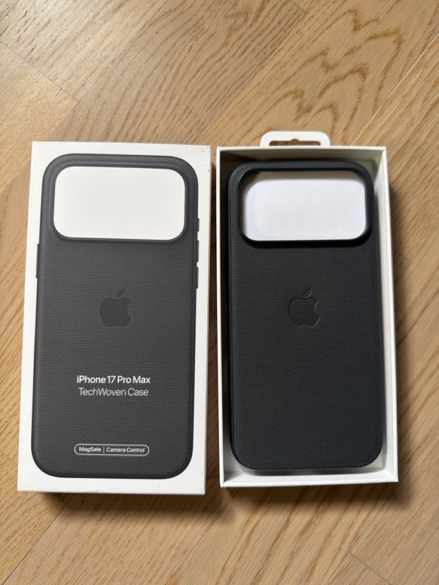 Apple Covers & Schutzfolien: Custodia Apple iPhone 17 Pro Max TechWoven Nera MagSafe – Neu (gemäss Beschreibung) aus Zürich von fra89zh