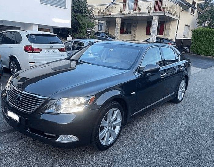 LEXUS LS 600h 5.0 V8 AWD Automatic