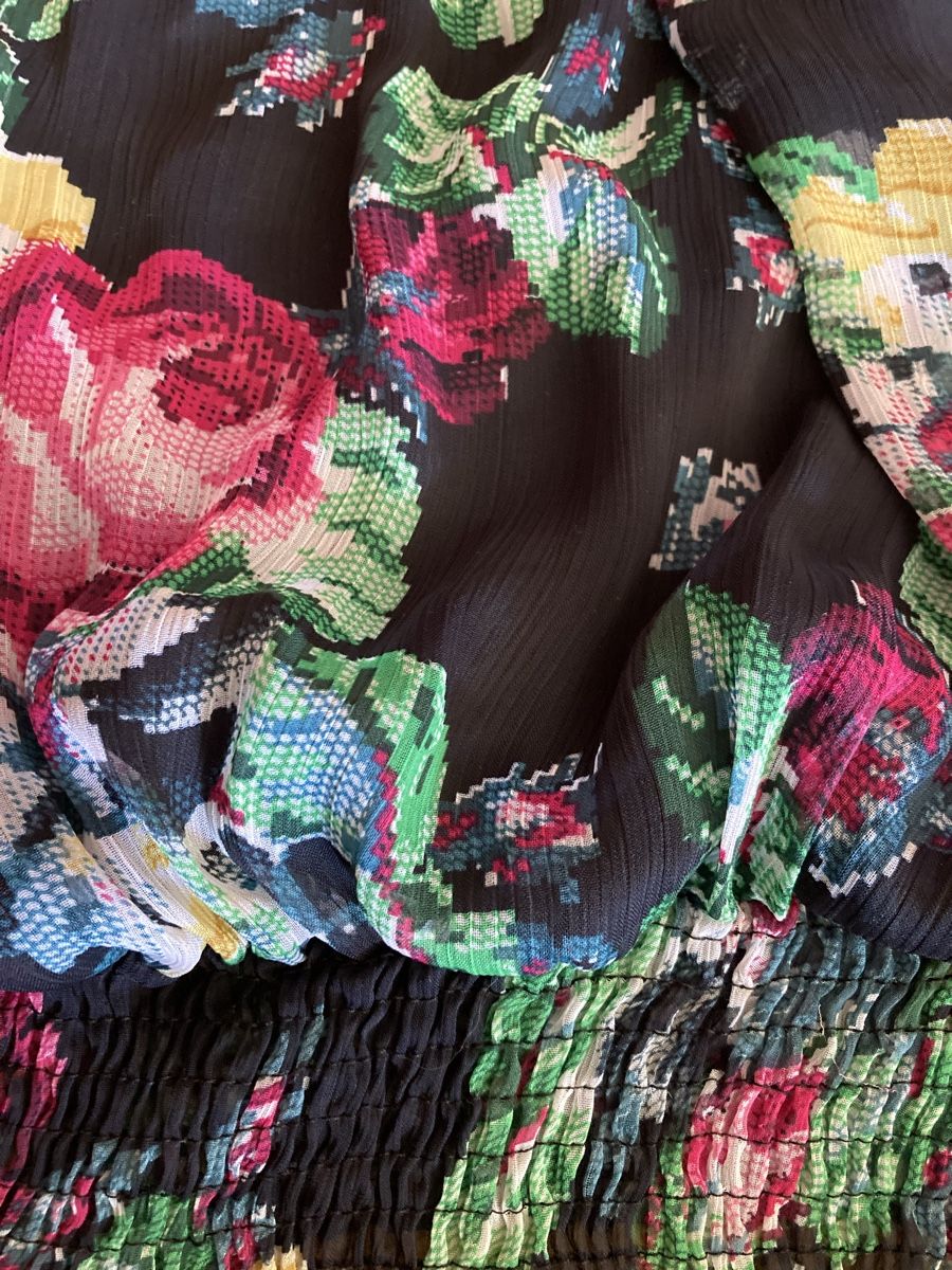 Top: Top motif fleuri très élégant  – Nuovo (secondo la descrizione) da Ardon venduto da hel_2sxp 1