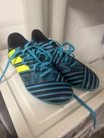 Adidas Fussballschuhe blau schwarz gelb Grösse 38