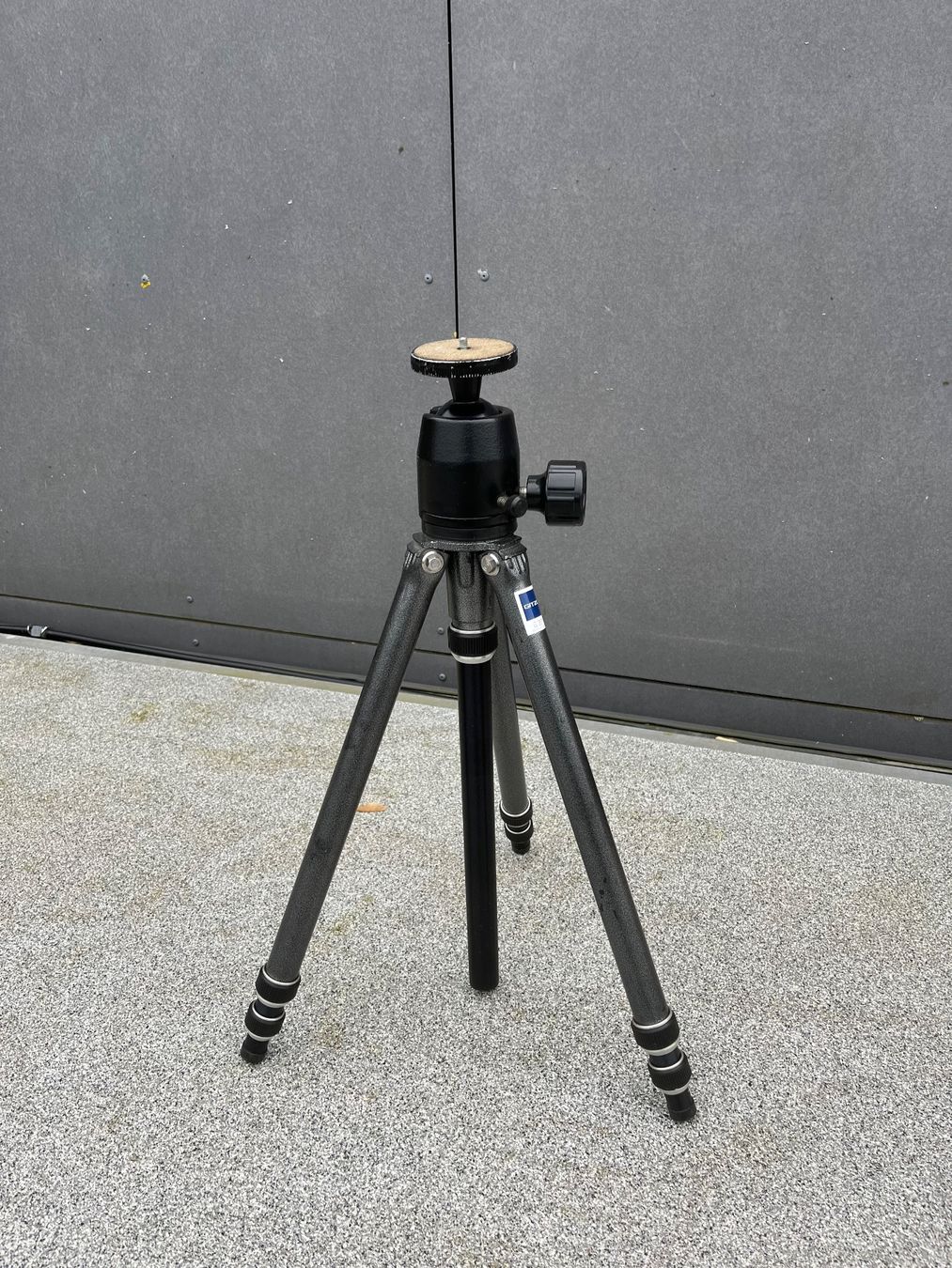 Gitzo Treppiedi & Teste: Gitzo Gilux Reporter Stativ G201 – Usato da Salenstein venduto da kar_qx2p