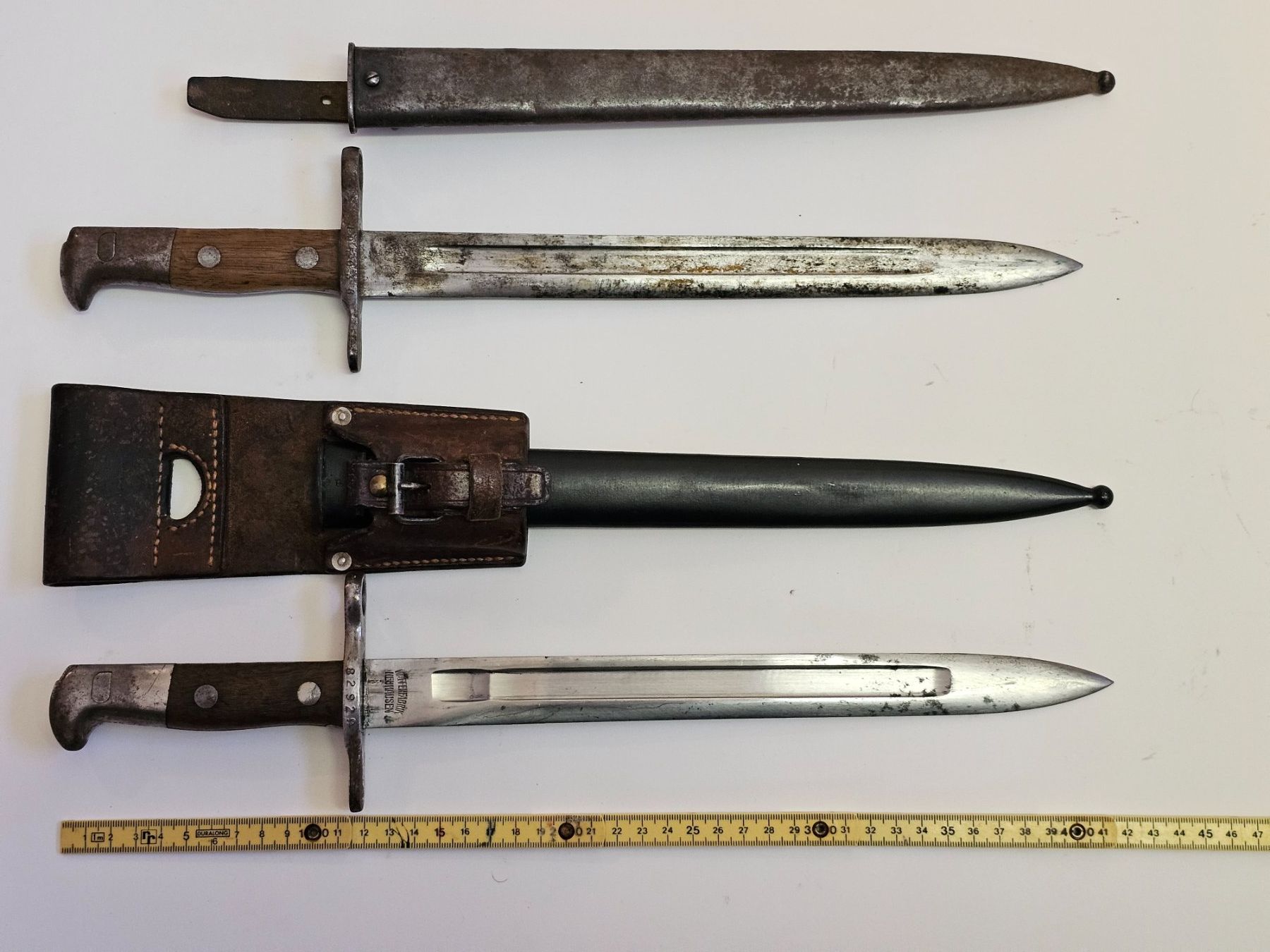 Schweizer Armee Stichwaffen: 2 Bajonett – Gebraucht aus Meisterschwanden von Hummer21
