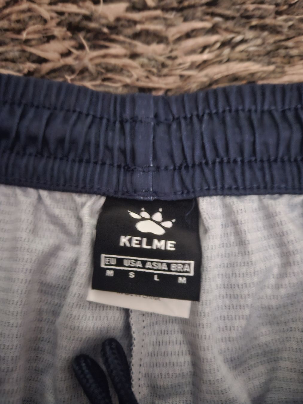 Canottiere & Pantaloni: Kelme Bosnien Gr.M – Nuovo (secondo la descrizione) da Emmenbrücke venduto da TopGato 1