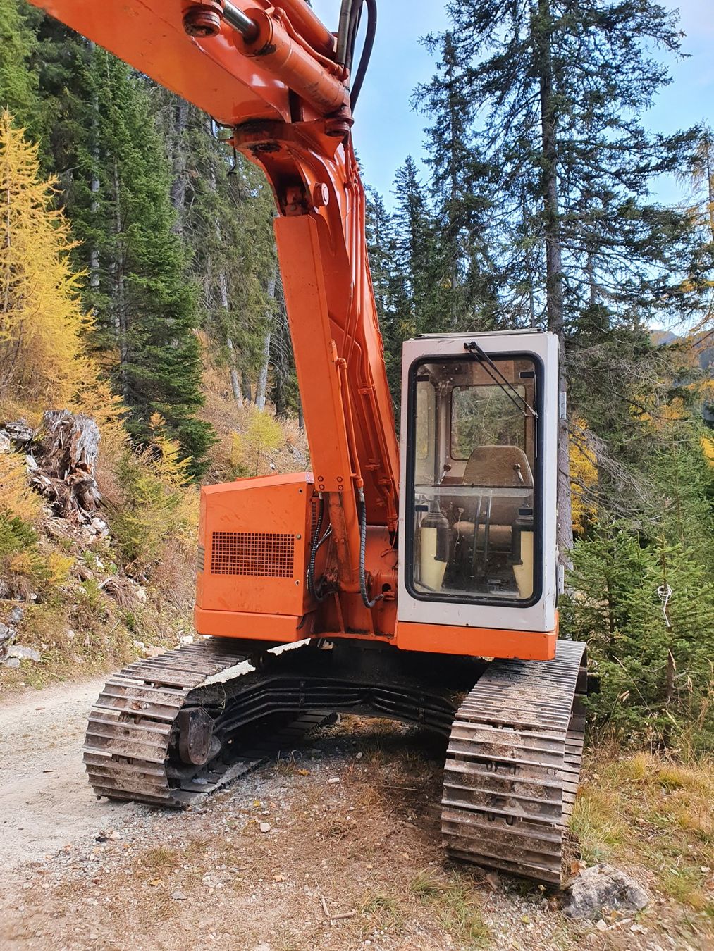 Hitachi Escavatori: Hitachi EX60UR – Usato da Scharans venduto da A-Team80 7