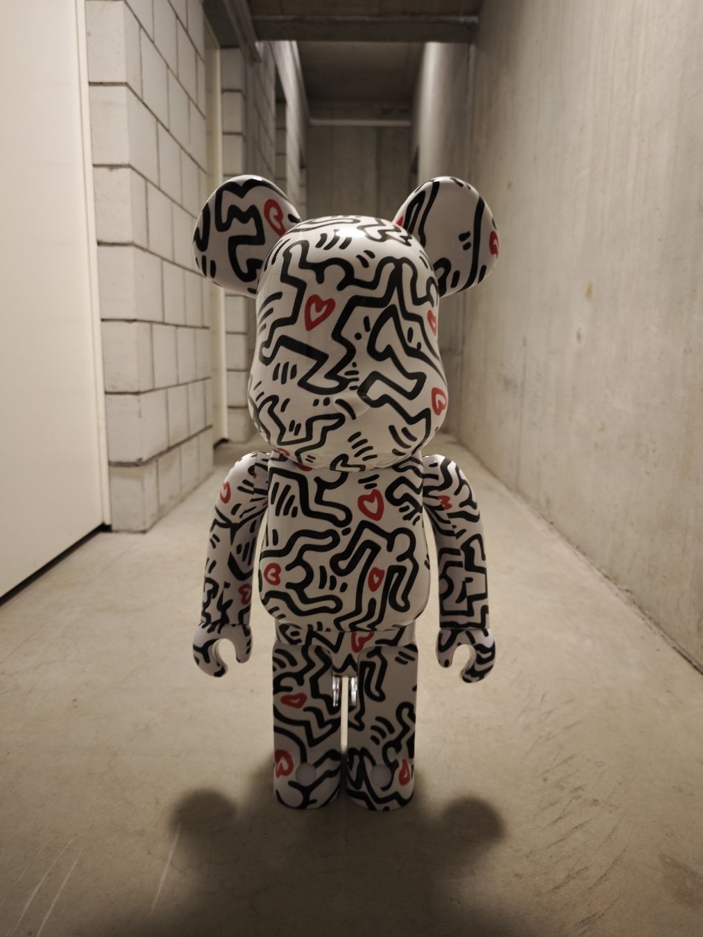 Medicom Toy Statuette: Medicom Bearbrick 1000% Keith Haring – Nuovo (secondo la descrizione) da Leissigen venduto da Sneakerhead23