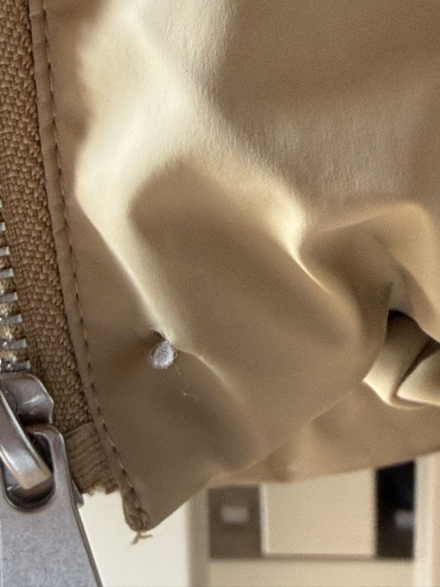 Zara Giacche: Doudoune Beige à Capuche  – Usato da Rossemaison venduto da salomestn 3
