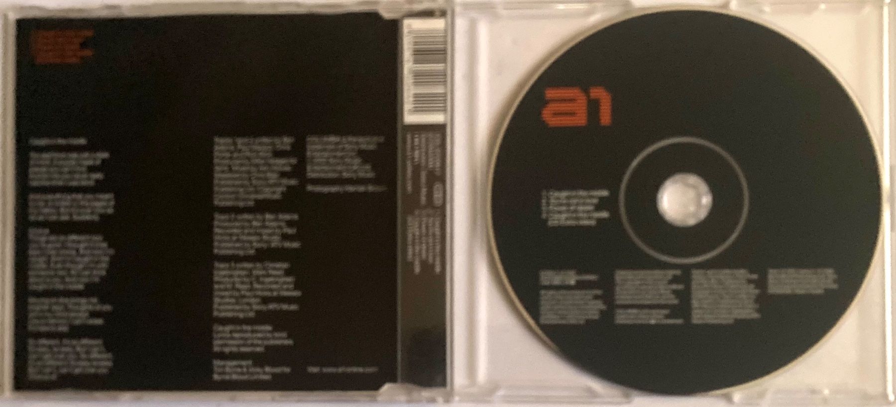 CDs: A1 - CAUGHT IN THE MIDDLE – Gebraucht aus Poliez-Pittet von Newtown-Records 1