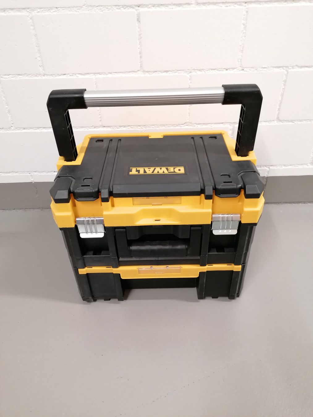 Dewalt Tutti gli attrezzi: Dewalt Maschinenkiste – Nuovo (secondo la descrizione) da Flums venduto da Meysi68 1