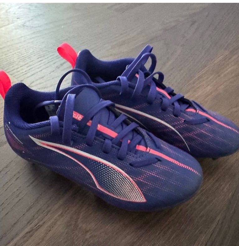 Nike Scarpe per ragazzi: Fussball Nockenschuhe Nike Gr. 31 – Usato da Münsingen venduto da Sabine87