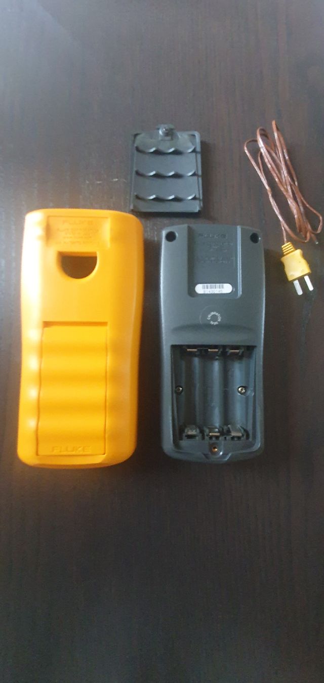 Fluke Misurare: Thermomètre de précision Fluke 51 II – Usato da Sion venduto da Timevintage 1