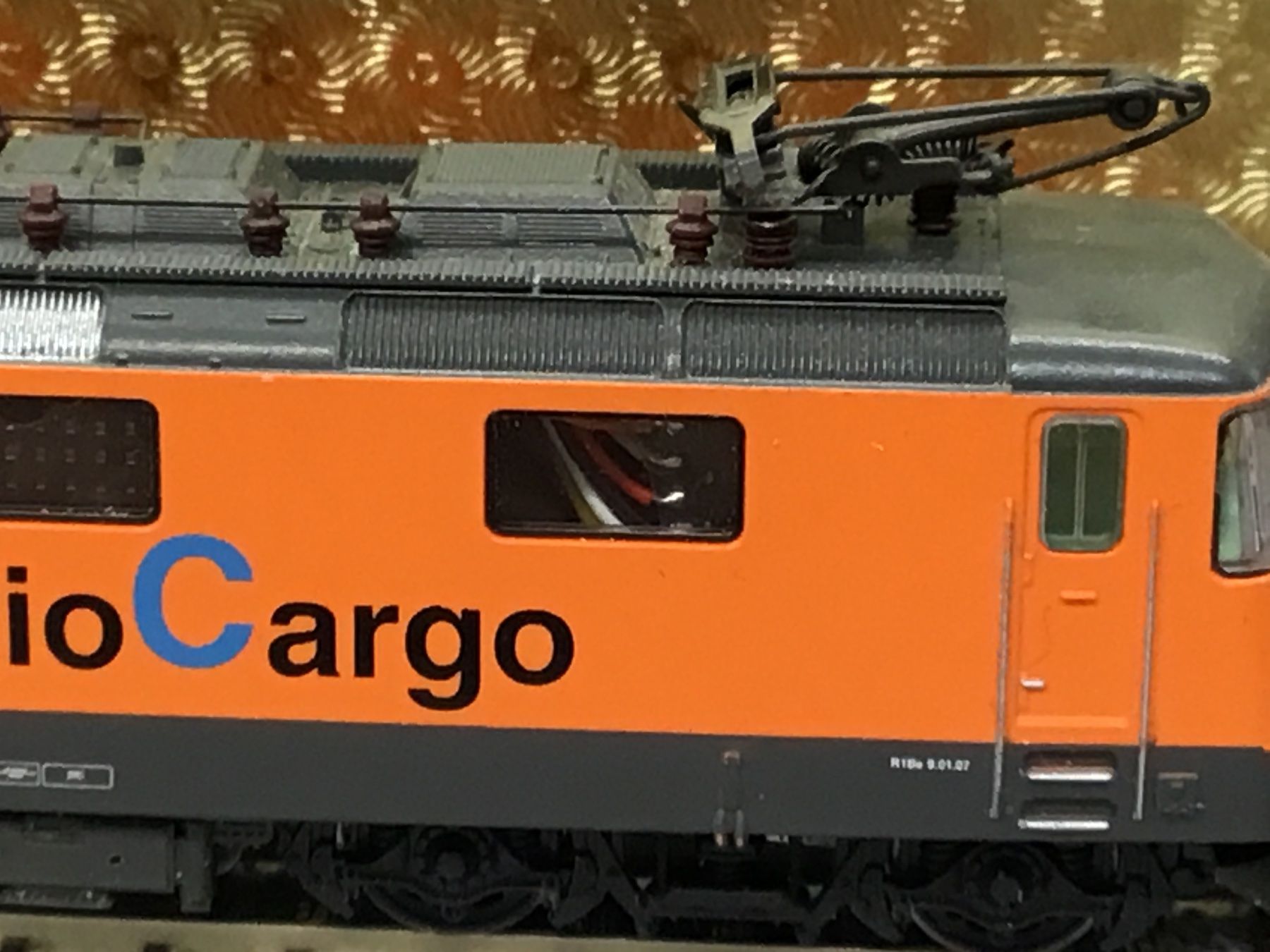 Fleischmann Modellini di ferrovie: Fleischmann NInterregio Cargo Lok, Top Zustand, Digital – Usato da Männedorf venduto da Modellbau-wyss 3