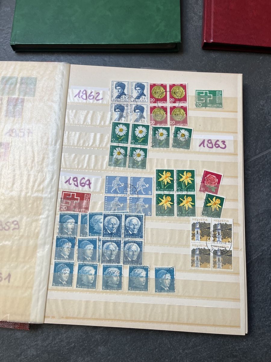Tutti i francobolli: Briefmarkensammlung – Usato da Bern venduto da wisemagpie 3