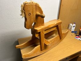 Schaukelpferd Holz Kinder ab 1 Jahr guter Zustand