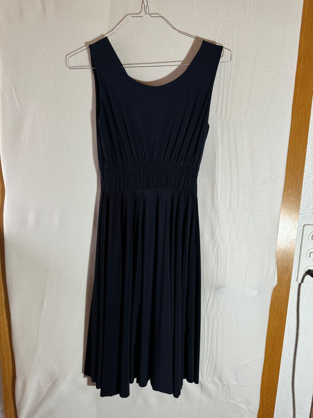 Kleider: schwarzes Kleid von Gwendy Paris Gr. S – Gebraucht aus Grosswangen von second_hand_dress 6