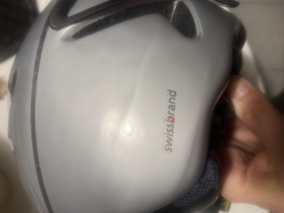 Helme: Skihelm gebraucht guter Zustand – Gebraucht aus Sarnen von HomeFashionArtDesign 2