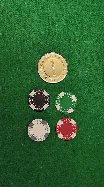 Giochi: 500 Texas Hold'em Clay Poker Chips – Usato da Männedorf venduto da Flu73 1