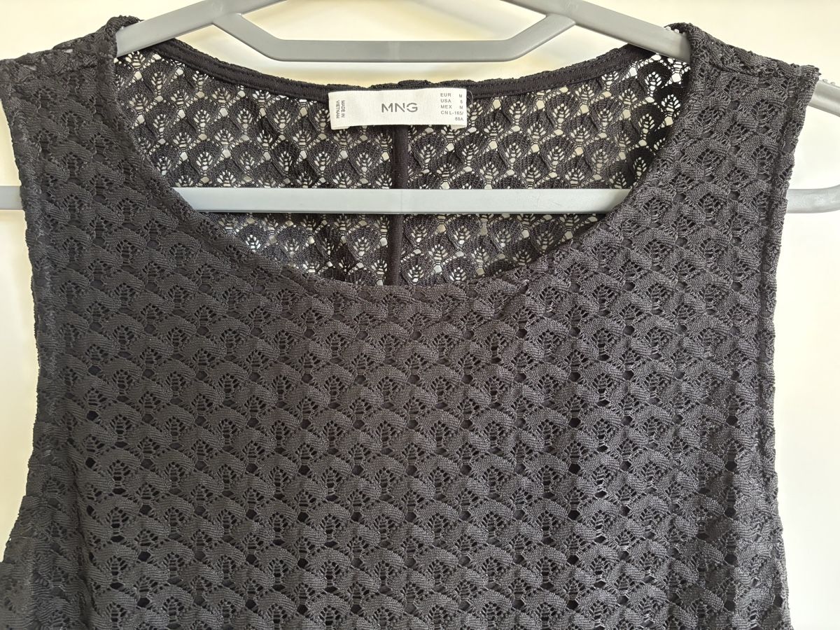 Mango Vestiti: Black Short elegant Dress with open back Size M – Usato da Zürich venduto da cha_jz8q 1