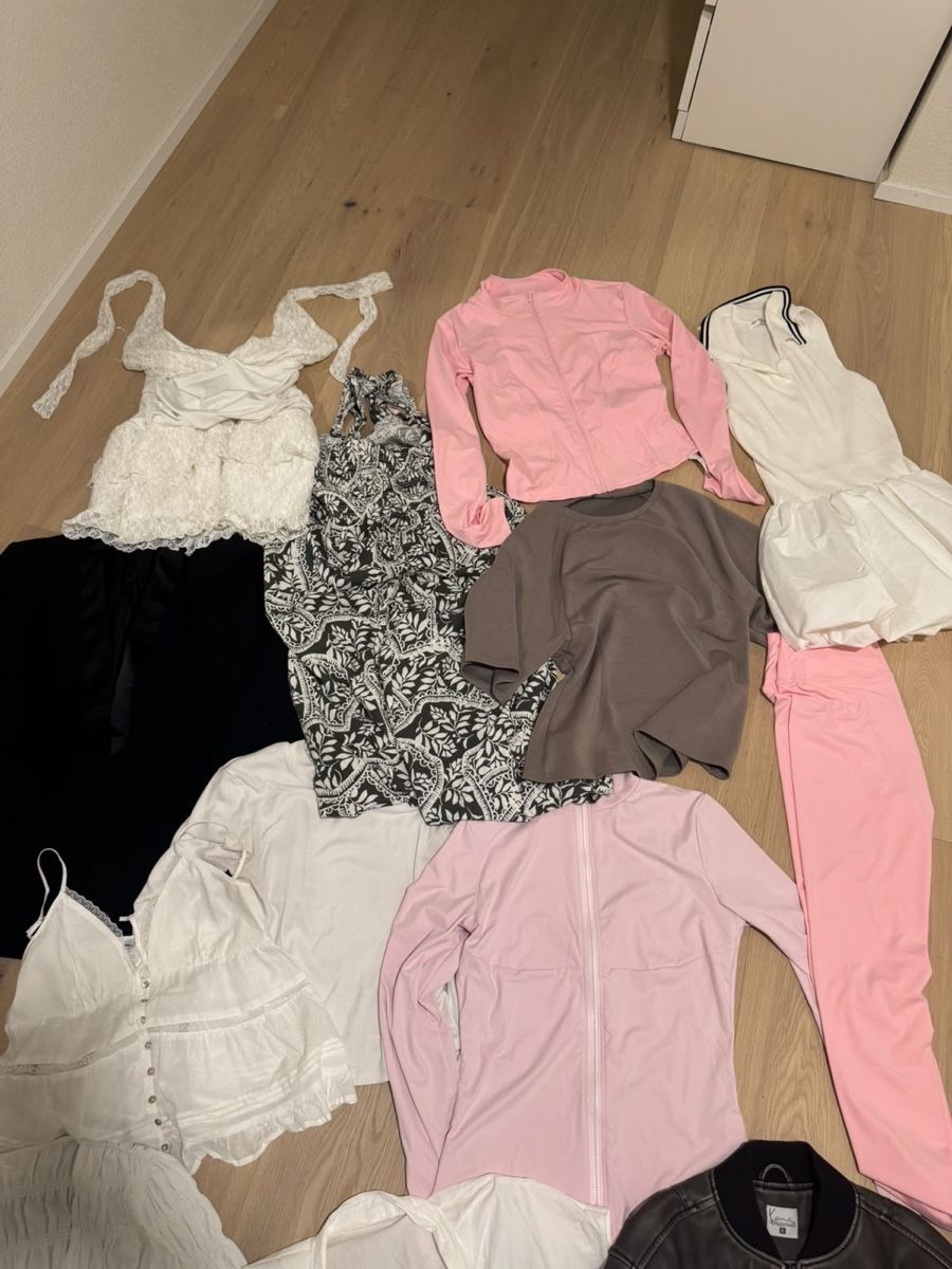 Lotti di vestiti: 13 teile Gr M – Usato da Wädenswil venduto da Itna 2