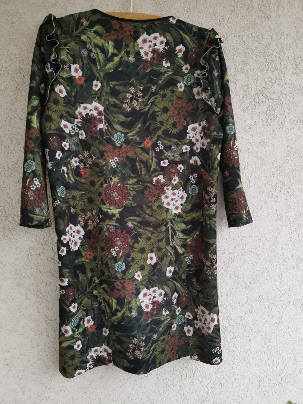 Zara Vestiti: Robe ZARA collection – Usato da Courtepin venduto da mara_1808