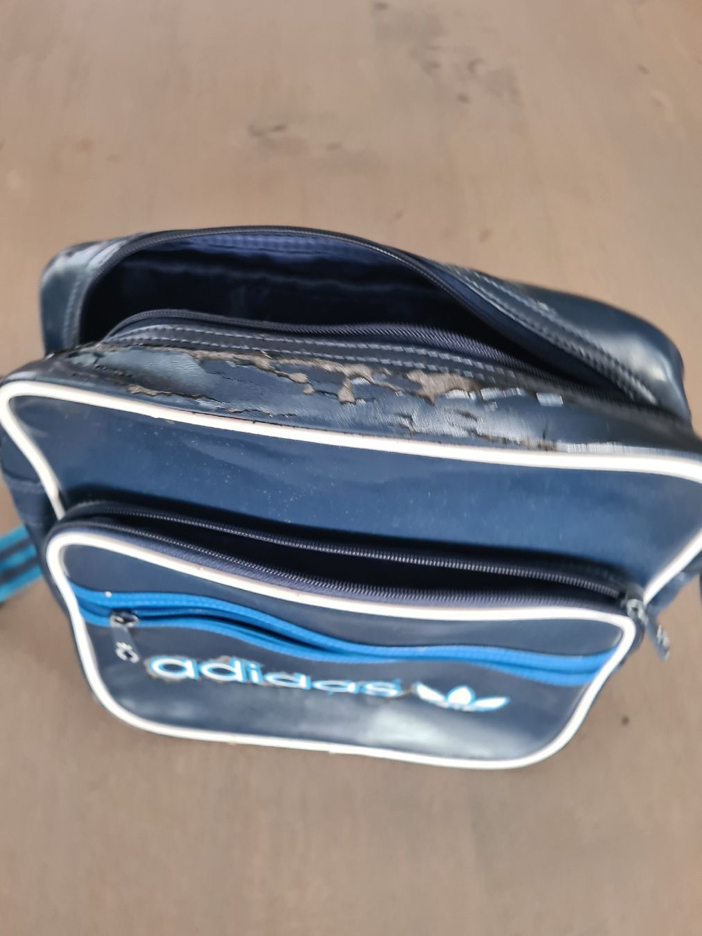 Adidas Borse: Adidas Umhängetasche – Usato da Gunzwil venduto da baer72 1