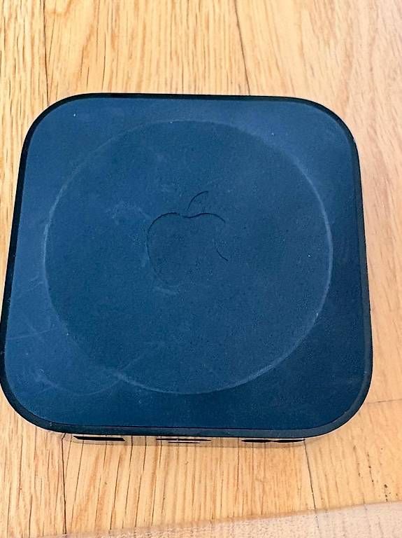 Apple Multimediaplayer & Streamer: Apple TV (32GB, 1. Generation) – Gebraucht aus Zug von mar_99vh 3