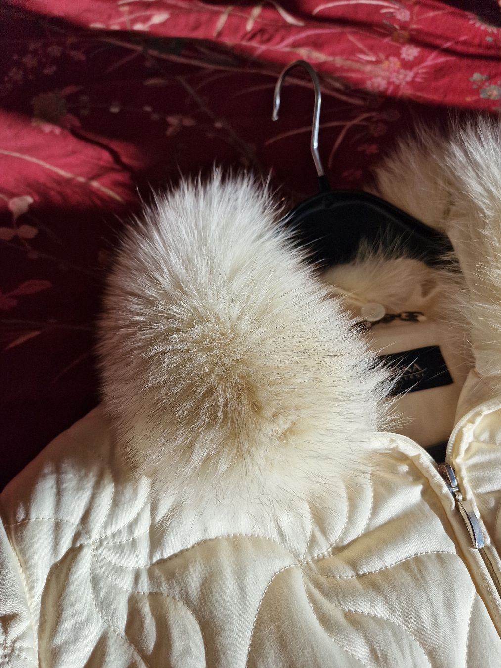 Giacche: Letzte Tage - Elegante Daunenjacke – Usato da Eglisau venduto da mmkristall 3