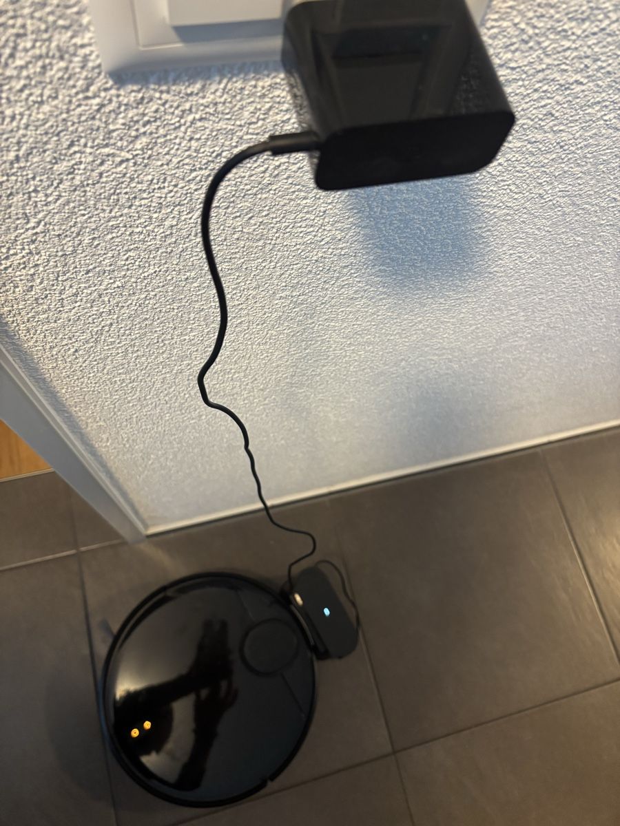 Aspirapolveri & Accessori: Roboterstaubsauger – Usato da Zug venduto da Biki72 2