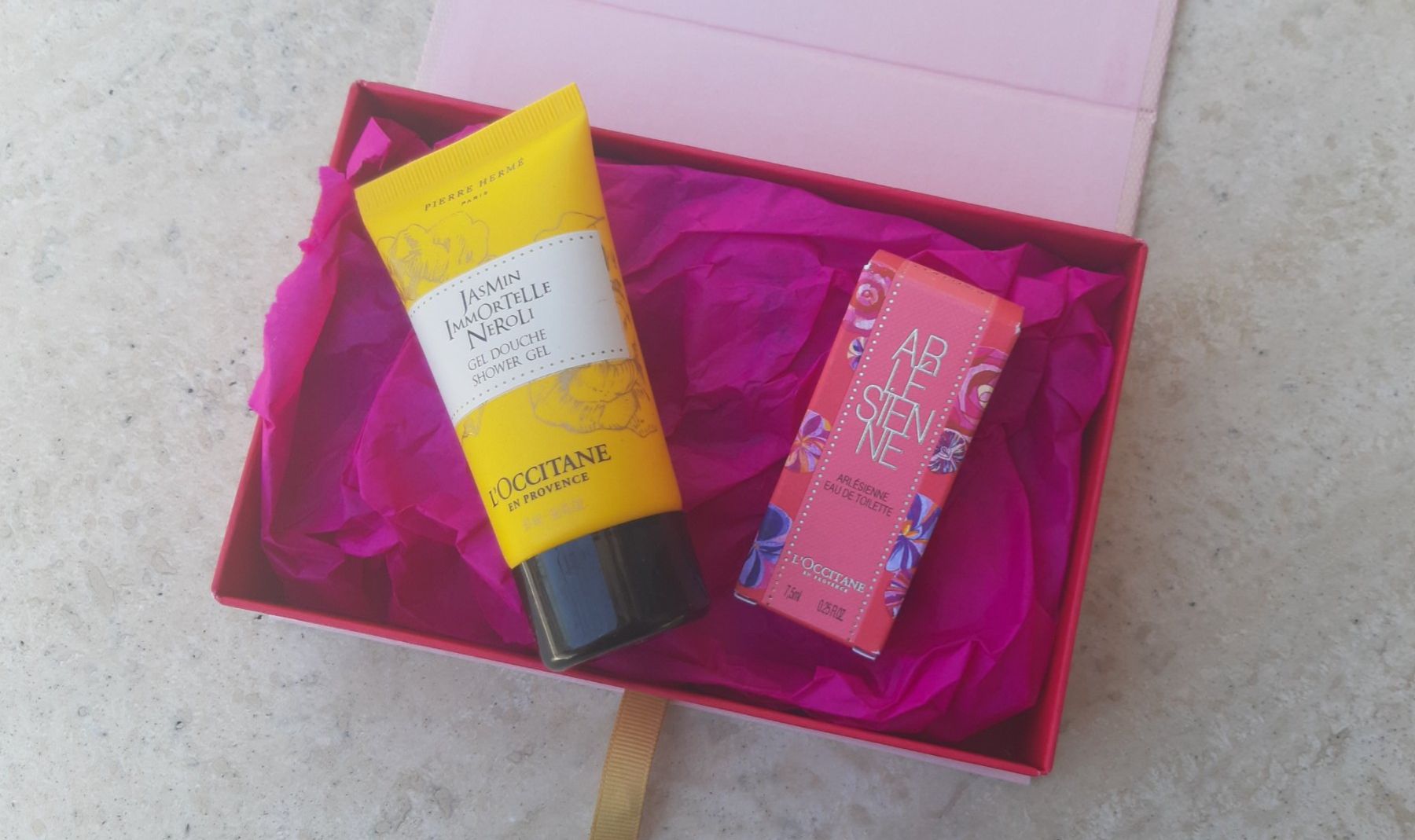 L'Occitane Profumi & Eau de Toilette: L'Occitane Reisegrösse – Nuovo e nell'imballaggio originale da Zürich venduto da Venecia25 9