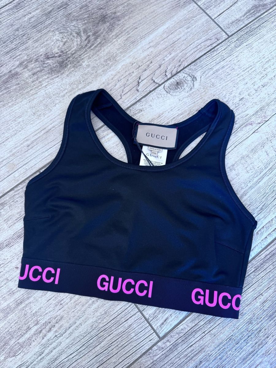 Gucci Top: Gucci top – Nuovo (secondo la descrizione) da Melide venduto da Nikola-123