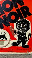 STUPENDA PLACCA NON EMAILLER LION NOIR