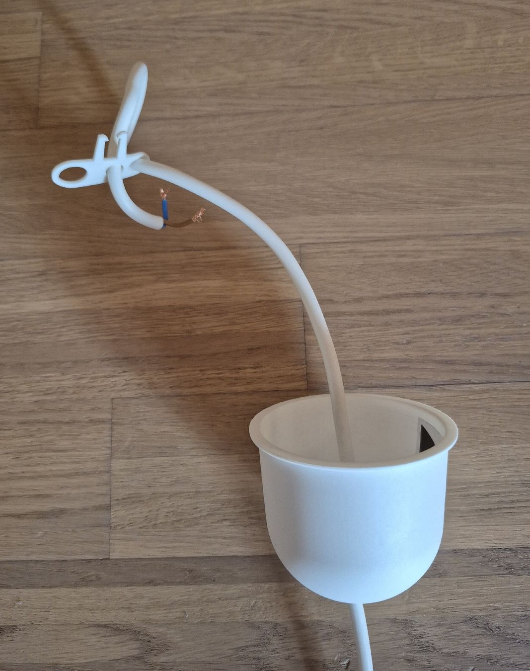 Lampadari & plafoniere: Einfache Lampe - mit Glühbirne – Usato da Volketswil venduto da SwissAir86 2