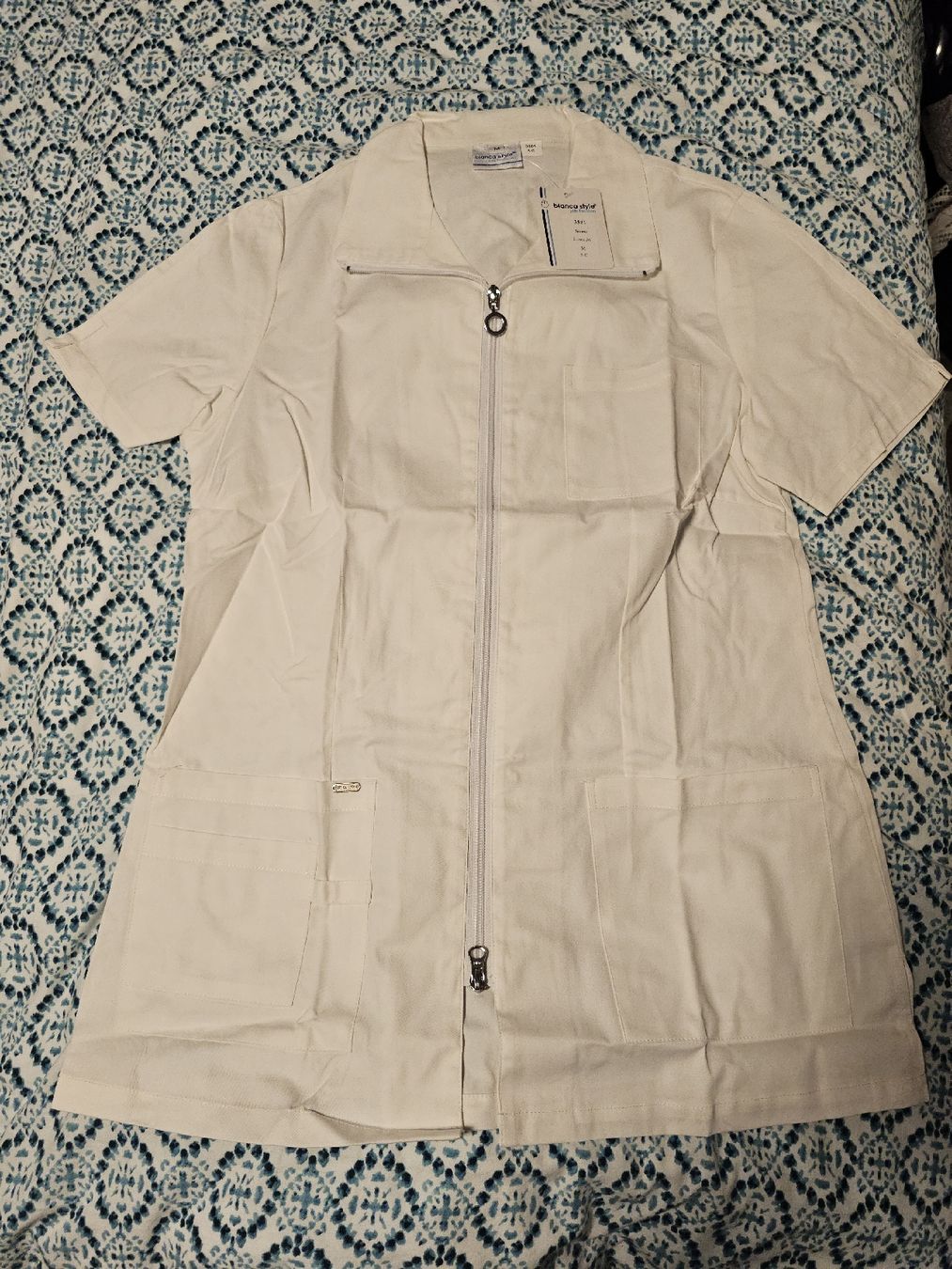 Camicette: Blouse médicale taille M neuve – Nuovo e nell'imballaggio originale da Attalens venduto da mar_rq8k 1