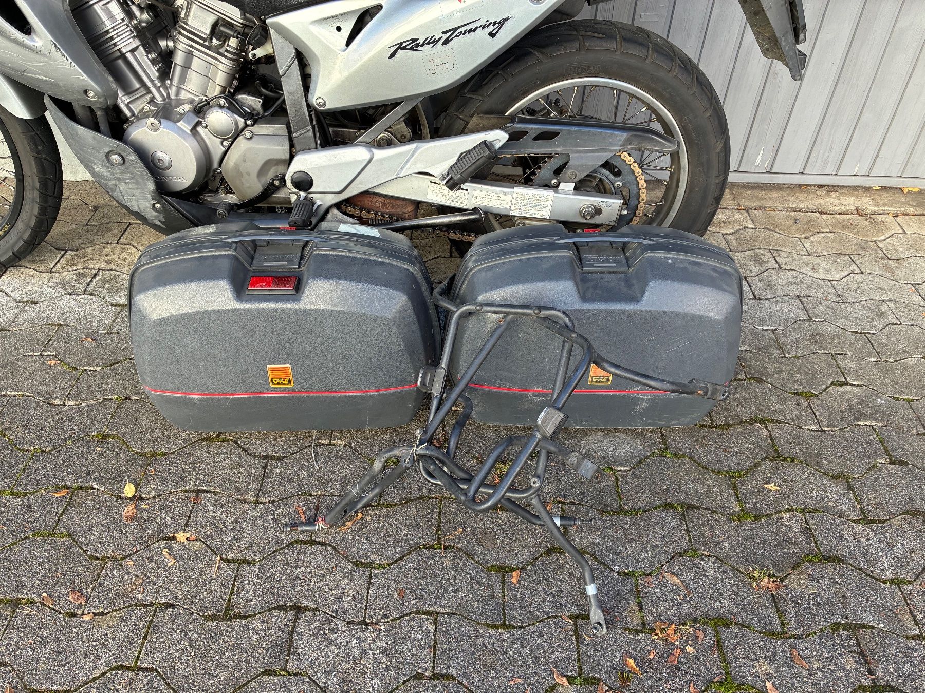 Givi Topcase: Koffer – Usato da St. Gallen venduto da zx10r 1