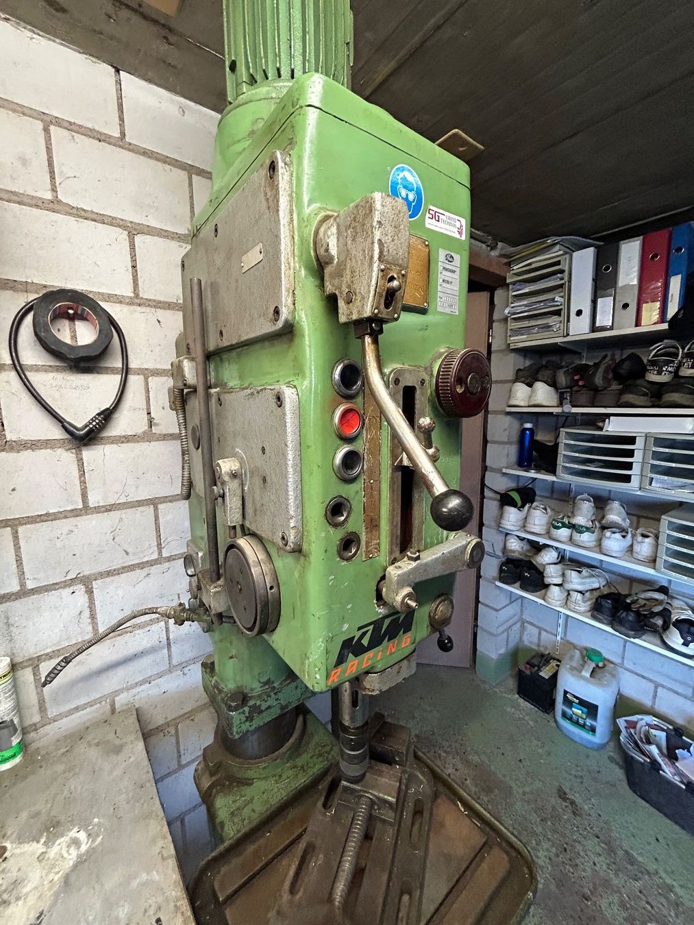 Trapani: Säulenbohrmaschine – Usato da Winznau venduto da Balmis111